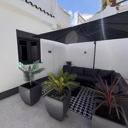 Luxury Andela Apartment *